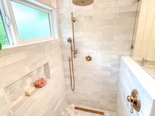 Remodeling contractor in Nashville TN for your kitchen and bath. Trua Renovation.