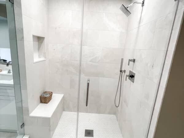 clean bath nashville bath remodeling Bathroom remodeling in Nashville by Tura Renovation contractors